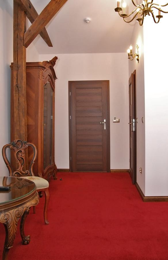 Palac Klanino Esterno foto